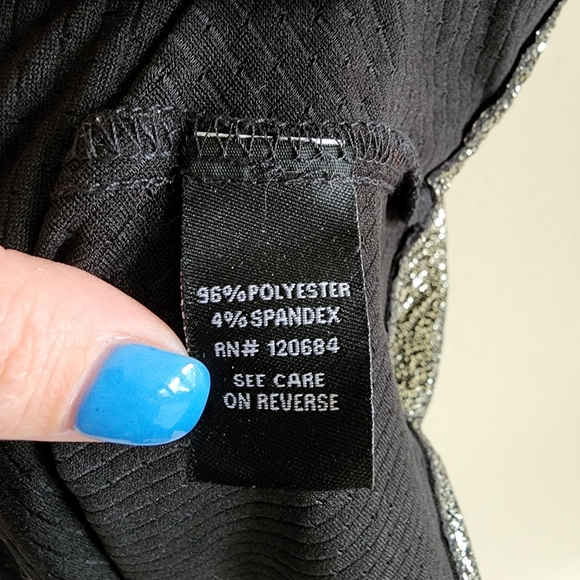 Torrid Foiled Textured Skater Dress Size 2 - Picture 7 of 11